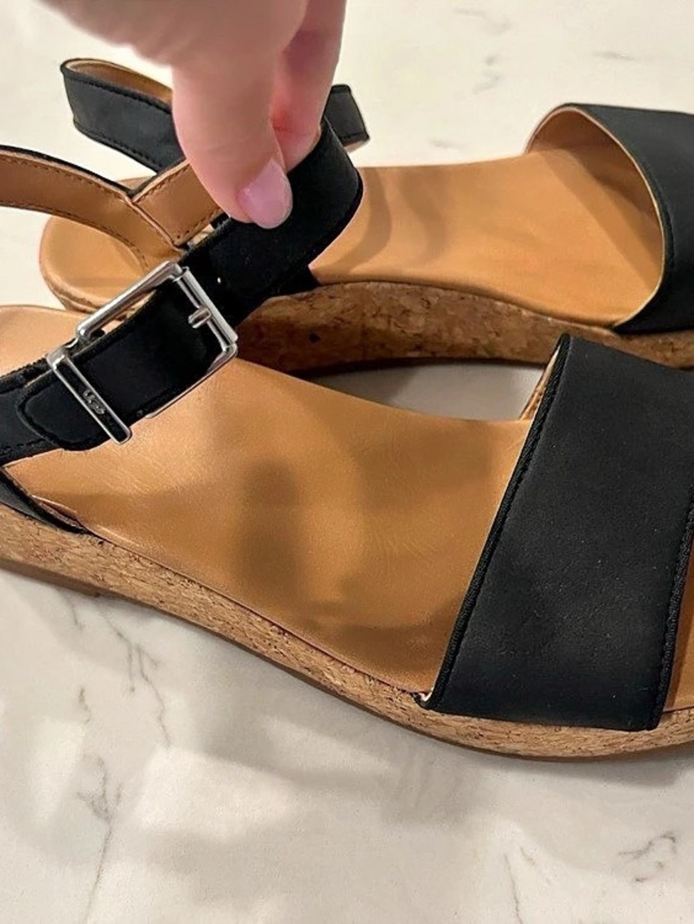 UGG Zoe II Wedge Sandal Black & Brown